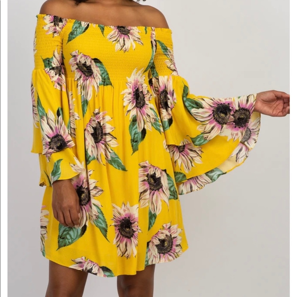 Yellow floral off shoulder layered sleeved dress